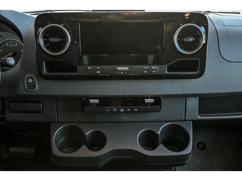 New 2026 Mercedes-Benz Sprinter 2500 image 8