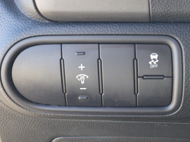 Used 2018 Kia Forte LX FWD image 16