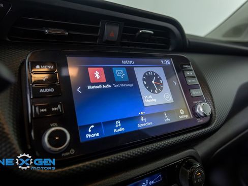 Used 2022 Nissan Kicks SV image 18