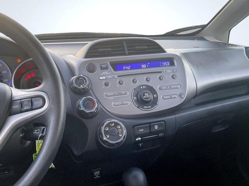 Used 2013 Honda Fit image 6