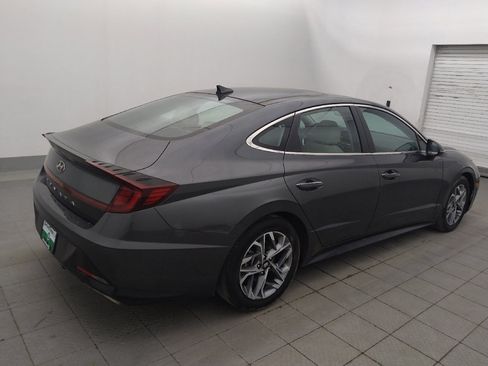 Used 2023 Hyundai Sonata SEL w/ Convenience Package FWD image 10