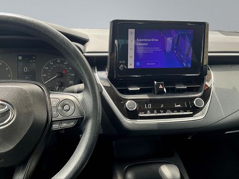 Used 2025 Toyota Corolla LE FWD image 10