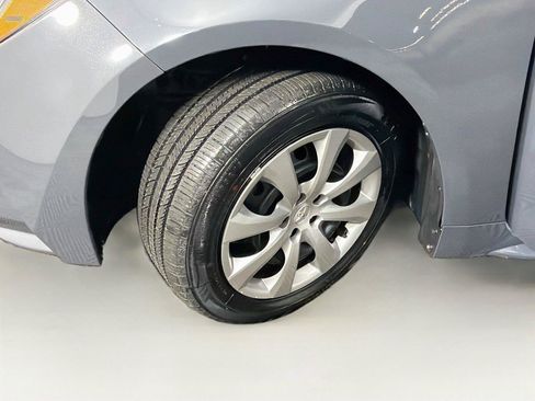 Used 2024 Toyota Corolla LE FWD image 35