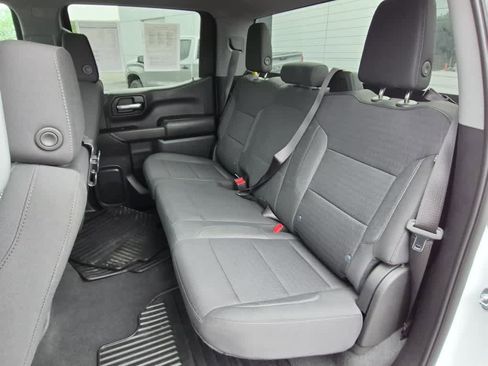 Used 2023 Chevrolet Silverado 1500 Custom AWD/4WD image 7