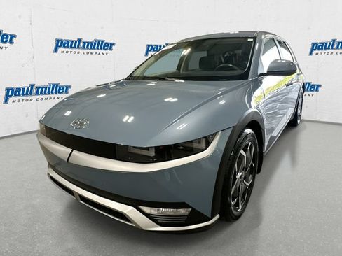 Used 2023 Hyundai Ioniq 5 SE RWD image 1