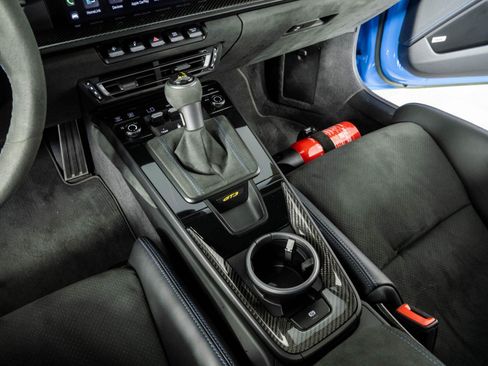Used 2024 Porsche 911 GT3 RWD image 18