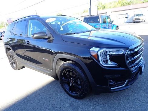 Used 2024 GMC Terrain AT4 w/ LPO, Floor Liner Package image 9