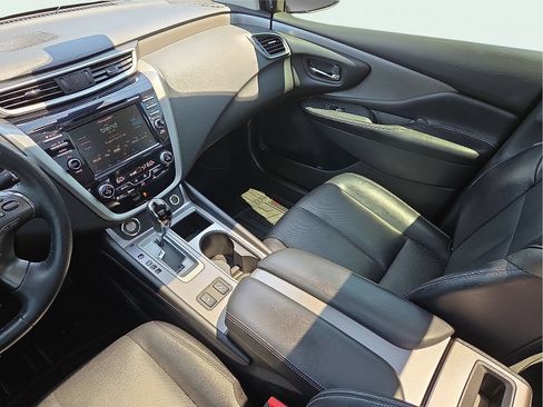 Used 2019 Nissan Murano SL w/ SL Technology Package FWD image 12