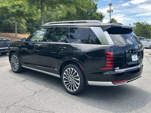 New 2026 Hyundai Palisade Calligraphy FWD image 5