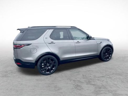 Certified 2024 Land Rover Discovery Dynamic SE image 7