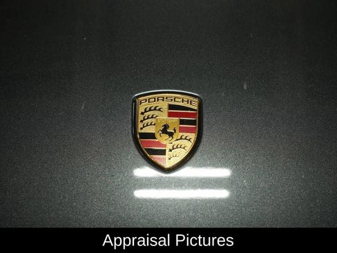 Certified 2022 Porsche Macan image 29