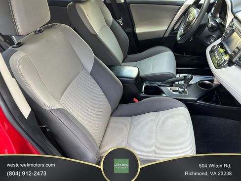 Used 2014 Toyota RAV4 XLE FWD image 12