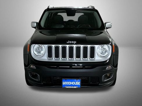 Used 2017 Jeep Renegade Limited AWD/4WD image 3
