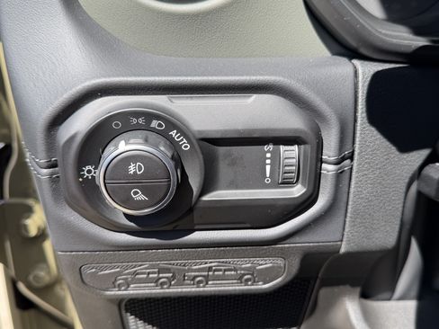 New 2026 Jeep Gladiator Mojave AWD/4WD image 18