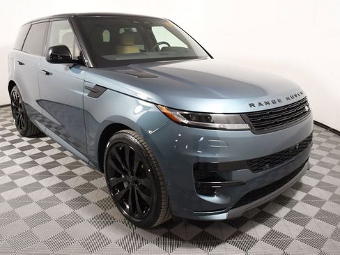 New 2026 Land Rover Range Rover Sport Dynamic SE AWD/4WD image 9