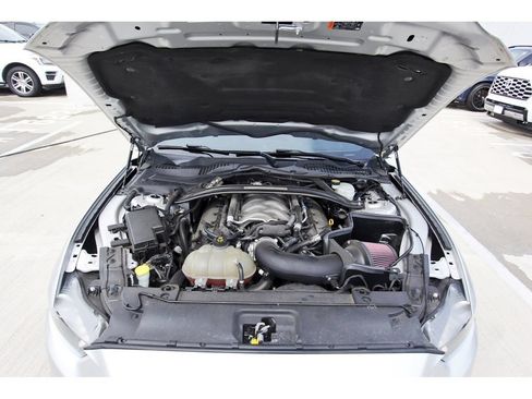 Used 2016 Ford Mustang GT RWD image 31