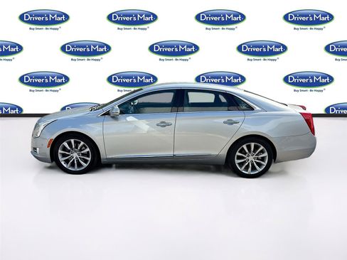 Used 2017 Cadillac XTS Luxury FWD image 4