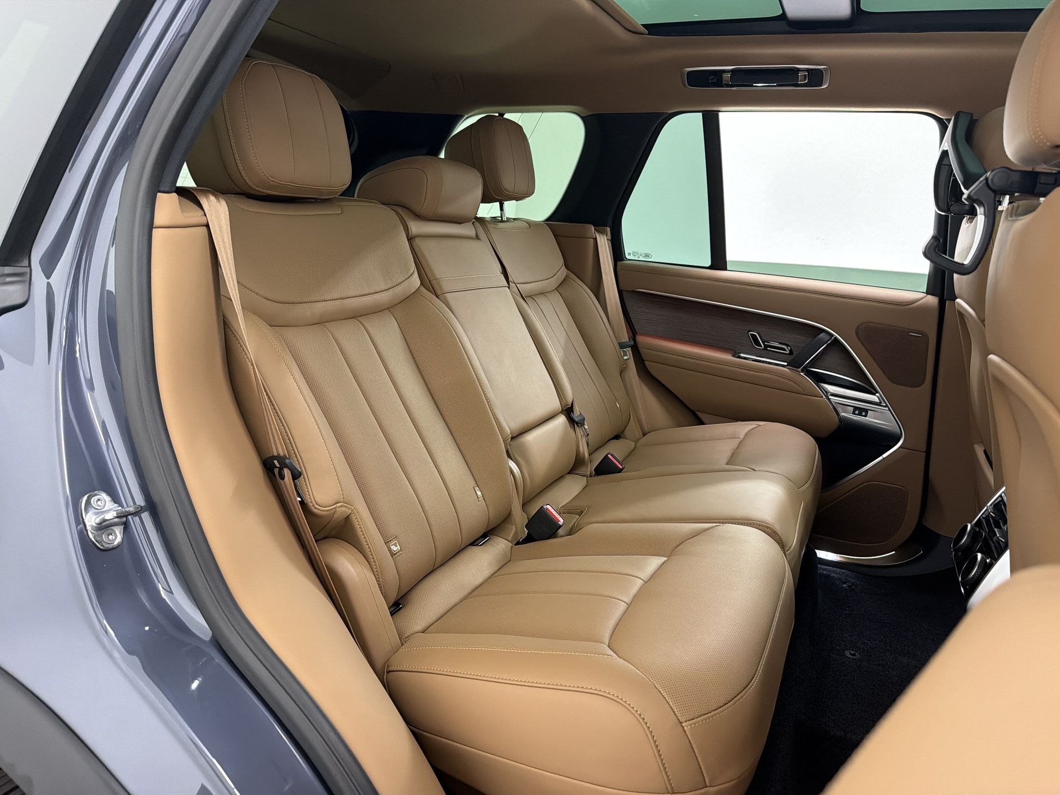 New 2026 Land Rover Range Rover SE AWD/4WD image 33