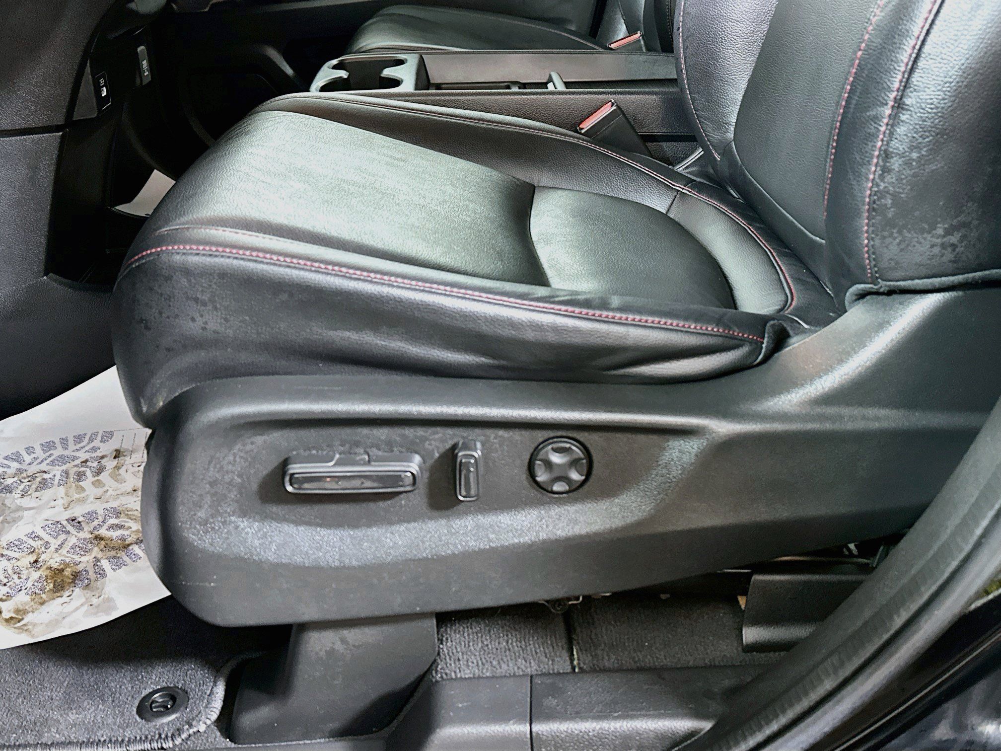 Used 2023 Honda Odyssey Sport image 17