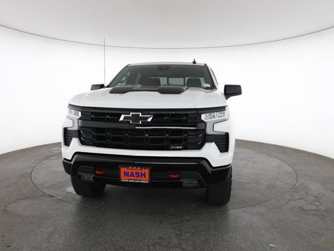 Certified 2024 Chevrolet Silverado 1500 LT Trail Boss w/ Convenience Package II AWD/4WD image 4