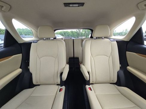 Used 2021 Lexus RX 350L FWD w/ Premium Package image 18