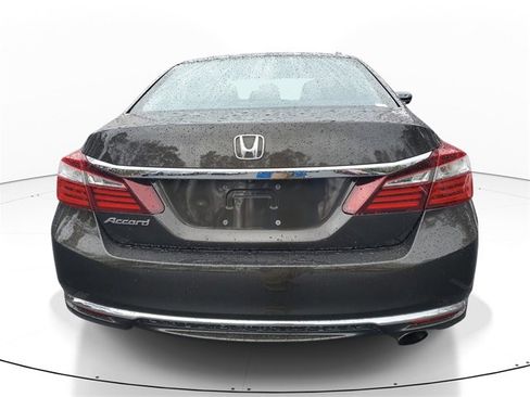Used 2016 Honda Accord LX image 9
