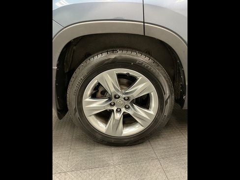 Used 2015 Toyota Highlander Limited Platinum AWD/4WD image 43