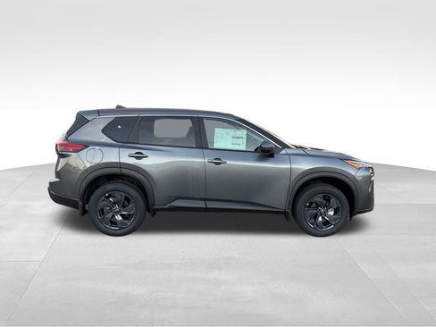 New 2026 Nissan Rogue SV w/ Cold Weather Package image 5