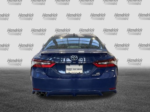 Used 2024 Toyota Camry SE FWD image 9