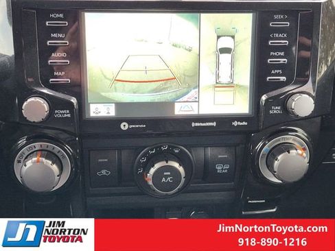 Used 2022 Toyota 4Runner TRD Off-Road Premium image 19