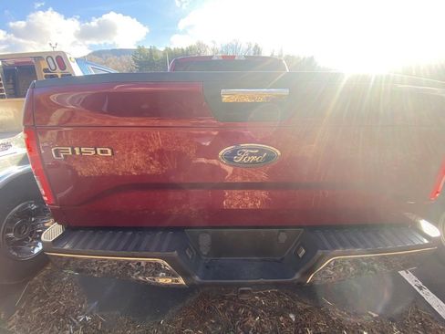 Used 2017 Ford F150 XLT w/ Equipment Group 302A Luxury image 3