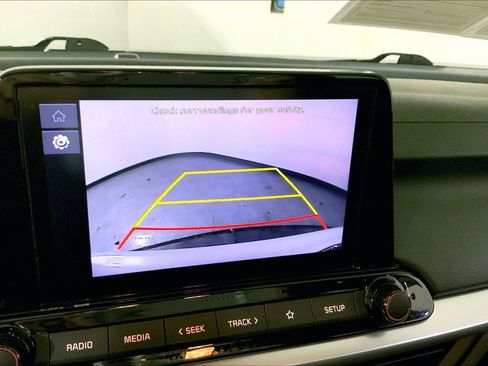 Certified 2024 Kia Forte LXS image 21