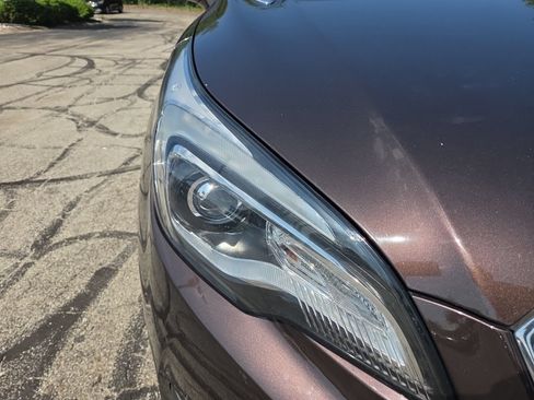Used 2020 Buick Envision Essence w/ Experience Buick Package AWD/4WD image 4