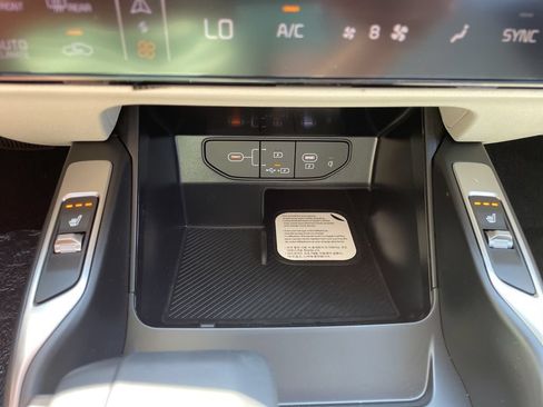 New 2026 Kia Sorento S AWD/4WD image 22