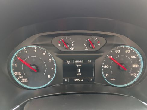 Used 2021 Chevrolet Equinox LS FWD image 20