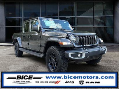 New 2025 Jeep Gladiator Sport