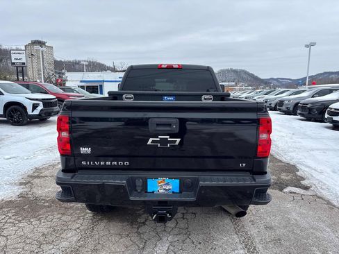 Used 2017 Chevrolet Silverado 2500 LT w/ Midnight Edition image 4