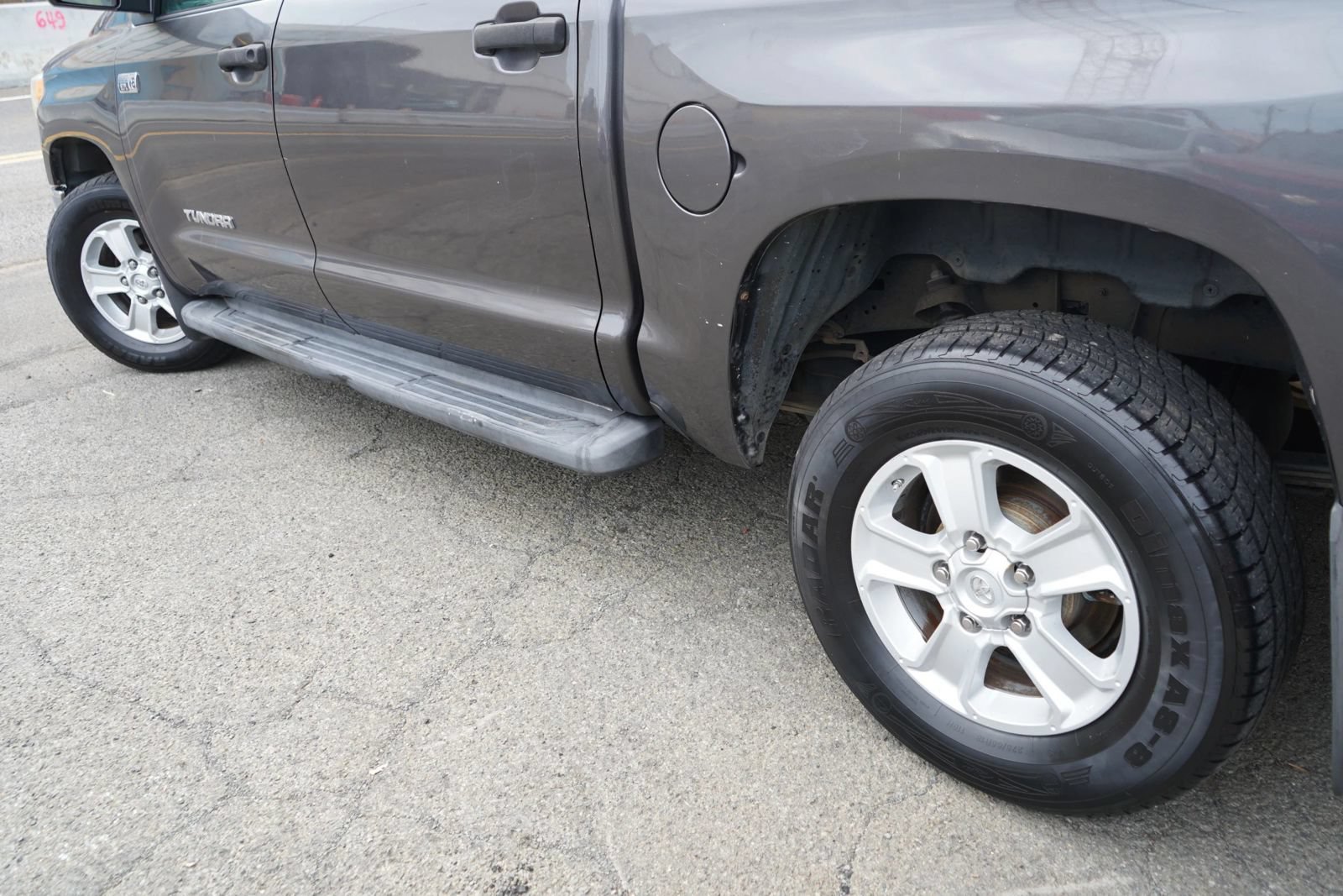 Used 2015 Toyota Tundra SR5 RWD image 6