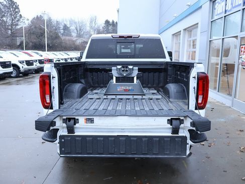 Certified 2022 GMC Sierra 2500 Denali image 34