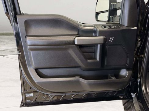 Used 2018 Ford F150 XLT w/ Equipment Group 302A Luxury image 13