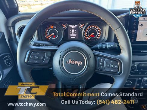 Used 2024 Jeep Wrangler Sport S image 19