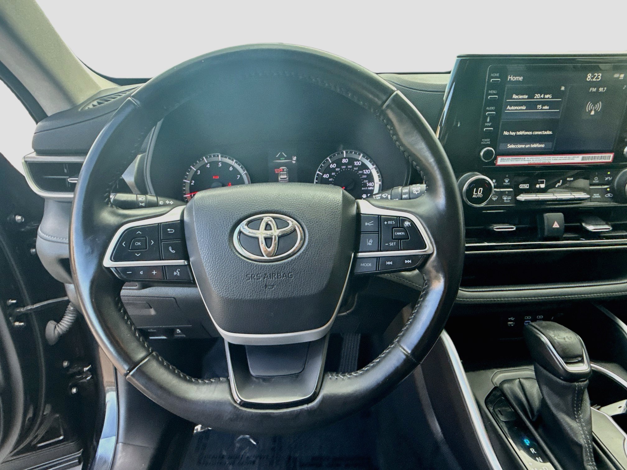 Used 2022 Toyota Highlander LE FWD image 10