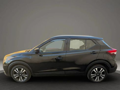Used 2020 Nissan Kicks SV FWD image 8