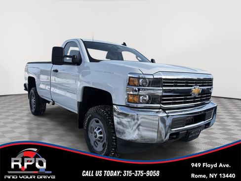 Used 2018 Chevrolet Silverado 2500 W/T w/ Snow Plow Prep Package image 6