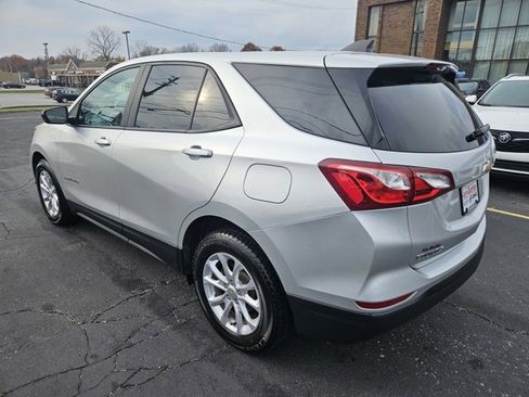 Certified 2020 Chevrolet Equinox LS w/ LS Convenience Package image 5