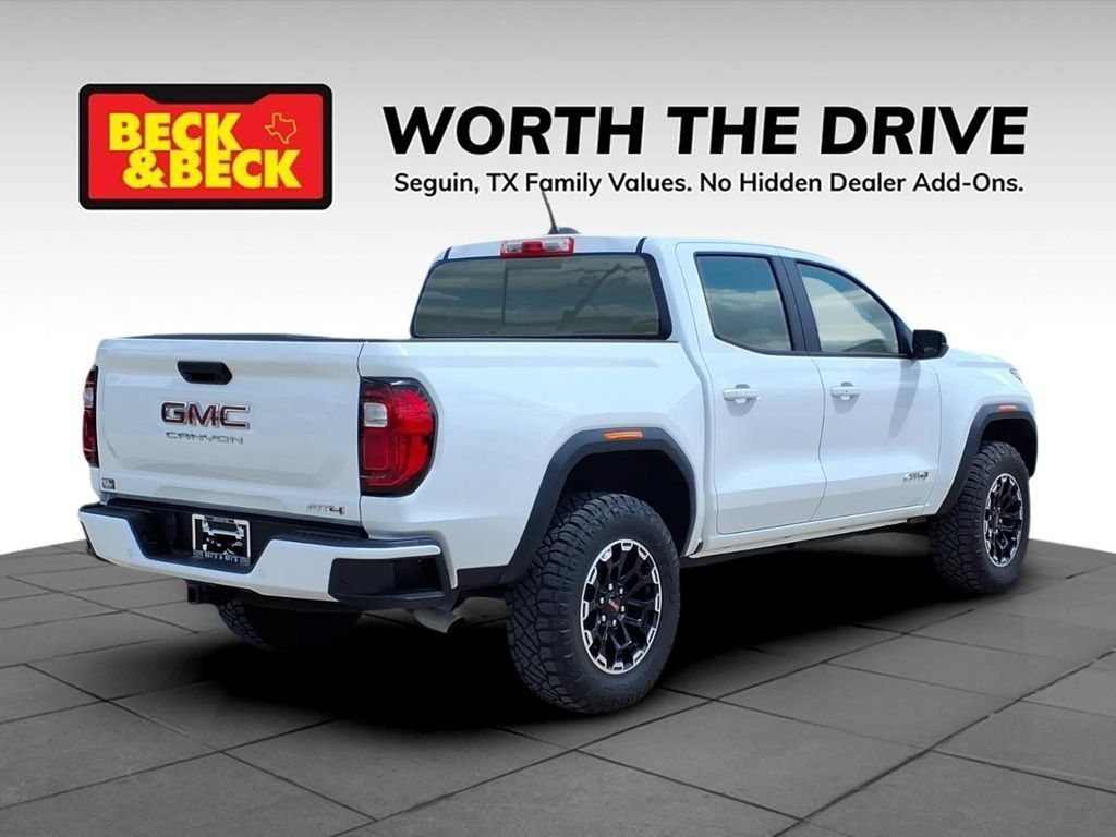 Used 2026 GMC Canyon AT4 AWD/4WD image 5