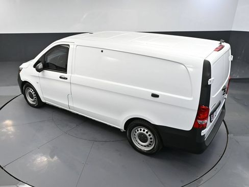 Used 2023 Mercedes-Benz Metris image 39