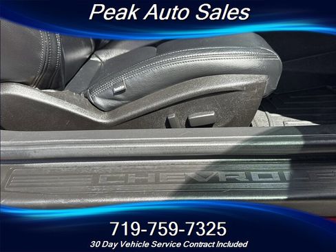 Used 2015 Chevrolet Camaro LT image 32