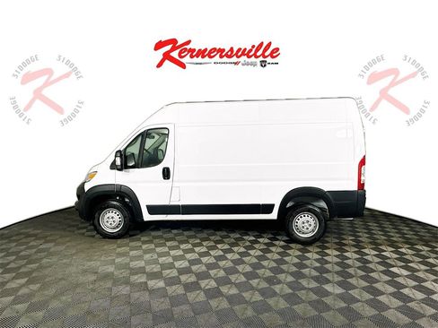 New 2026 RAM ProMaster 2500 w/ Cold Weather Group image 4