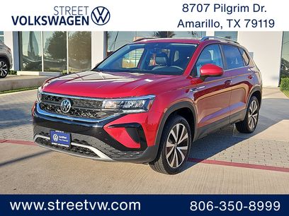 Certified 2022 Volkswagen Taos SE w/ Panoramic Sunroof Package